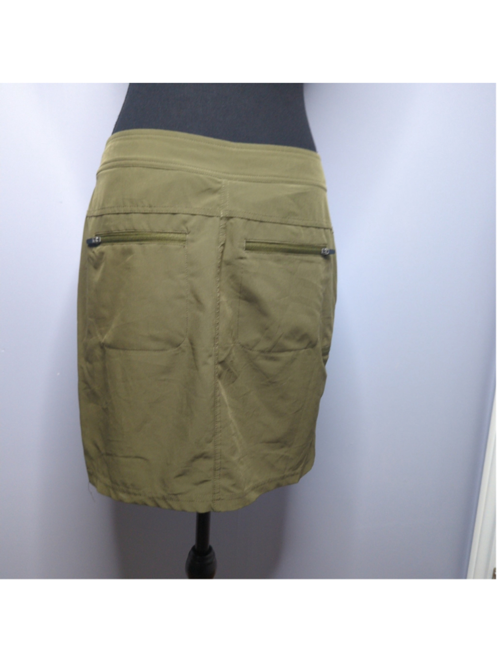 Mountain & Isles Olive Green Woven Hiking Utility Skort - Women's Medium - Picture 5 of 15